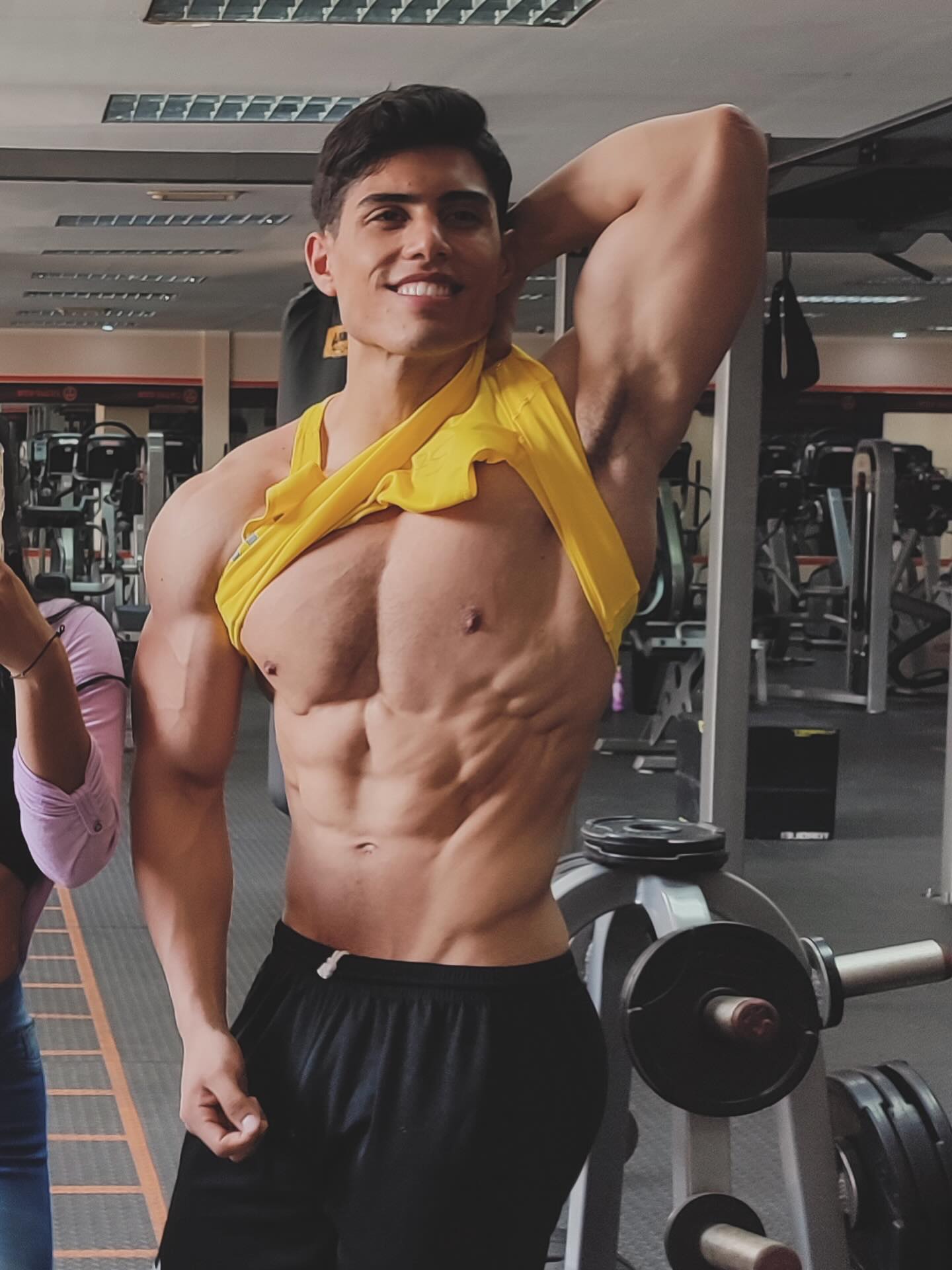 Alexander Barrera training at the gym